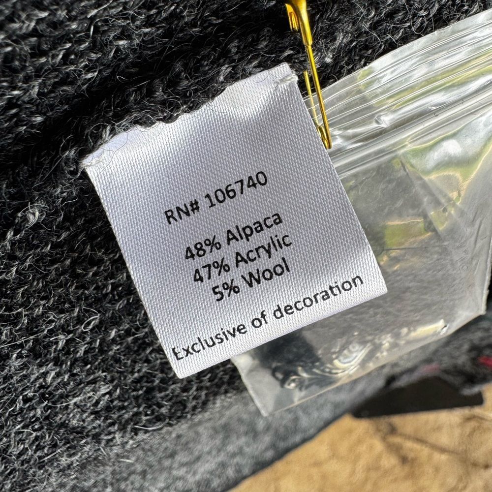 North Style Peruvian Alpaca Long Cardigan Size Large - Picture 8 of 13